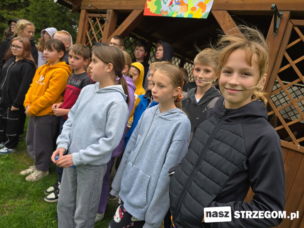EkoKompas wyznacza kierunek – dzieci z Goczałkowa poznają tajniki przyrody [FOTO] 